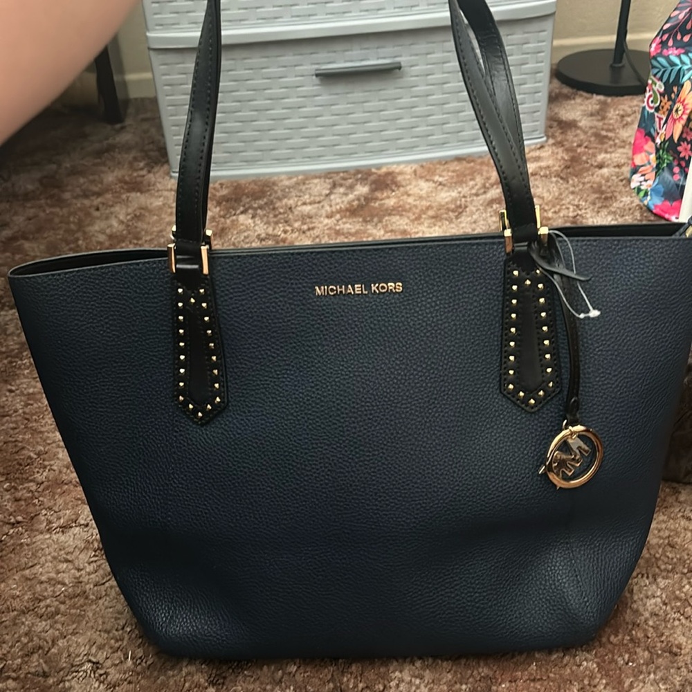Mk Navy blue Hold hardware Tote bag LG